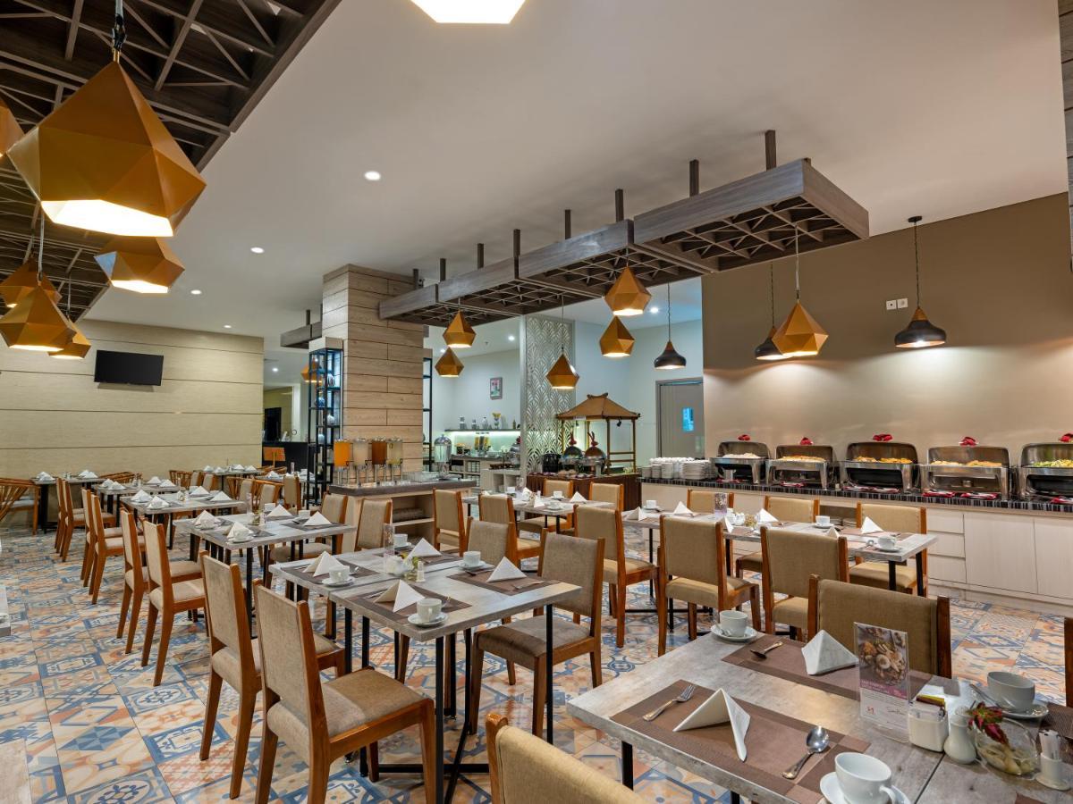 Swiss-Belinn Gajah Mada Medan Exterior foto