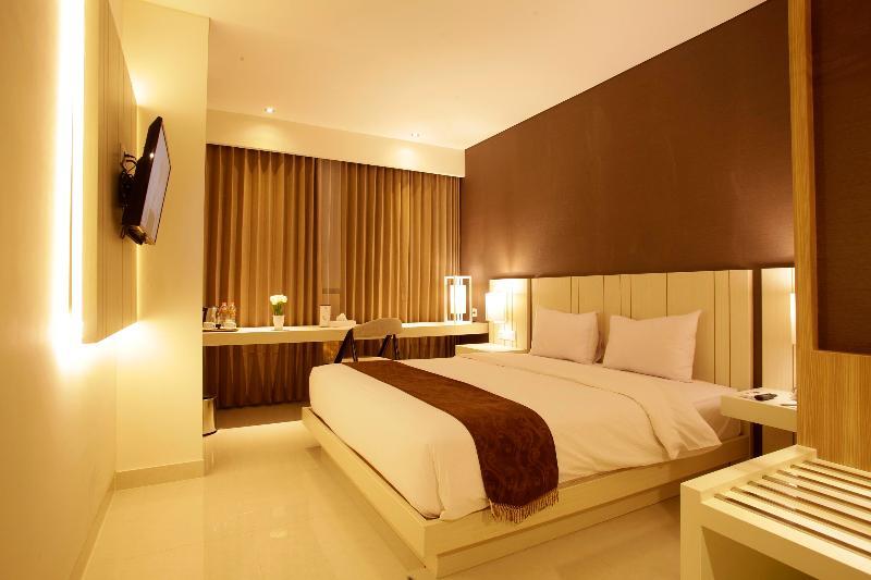 Swiss-Belinn Gajah Mada Medan Exterior foto