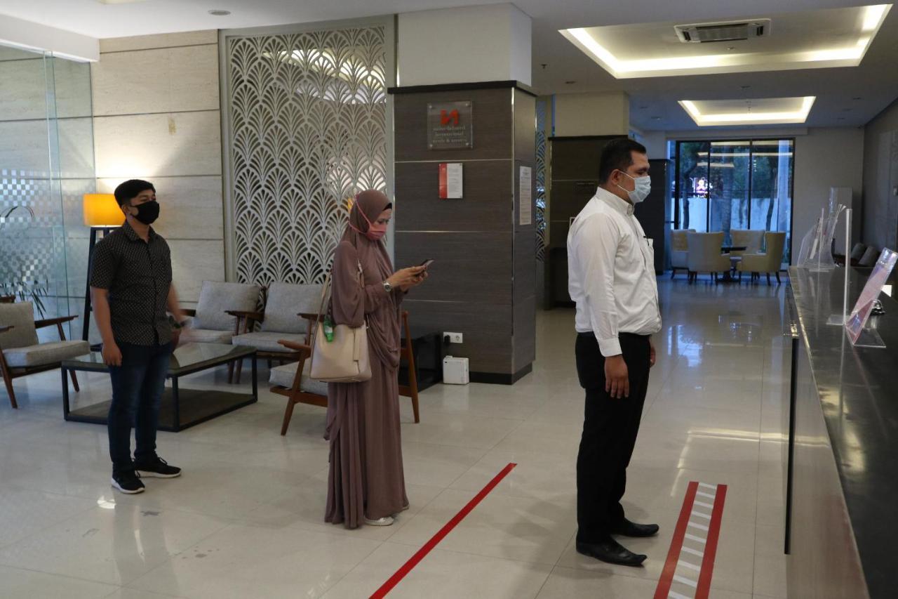 Swiss-Belinn Gajah Mada Medan Exterior foto